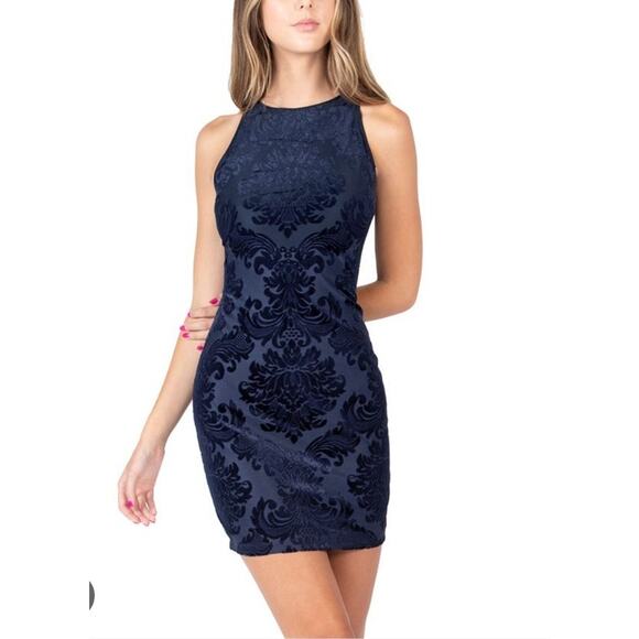 NWT B Darlin Juniors' Flocked Velvet Dress Size 3/4 - Picture 1 of 6